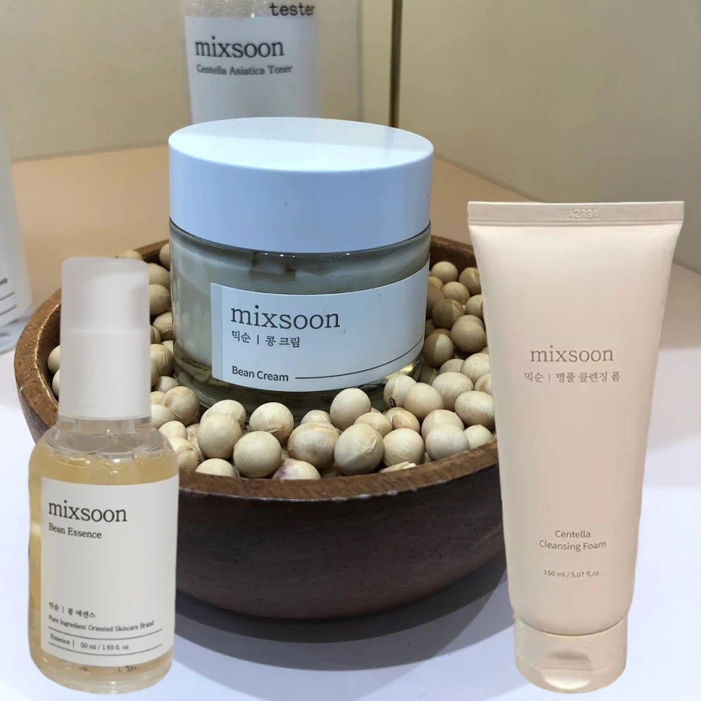 Mixsoon Bean Essence Korean Skin Care Serum - Exfoliating Hydrating Glass Skin Hyaluronic Acid for Moisturized Smooth Complexion