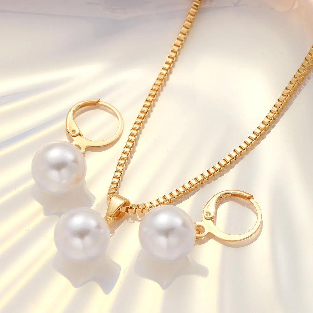 Women's  Pearl Jewelry Set