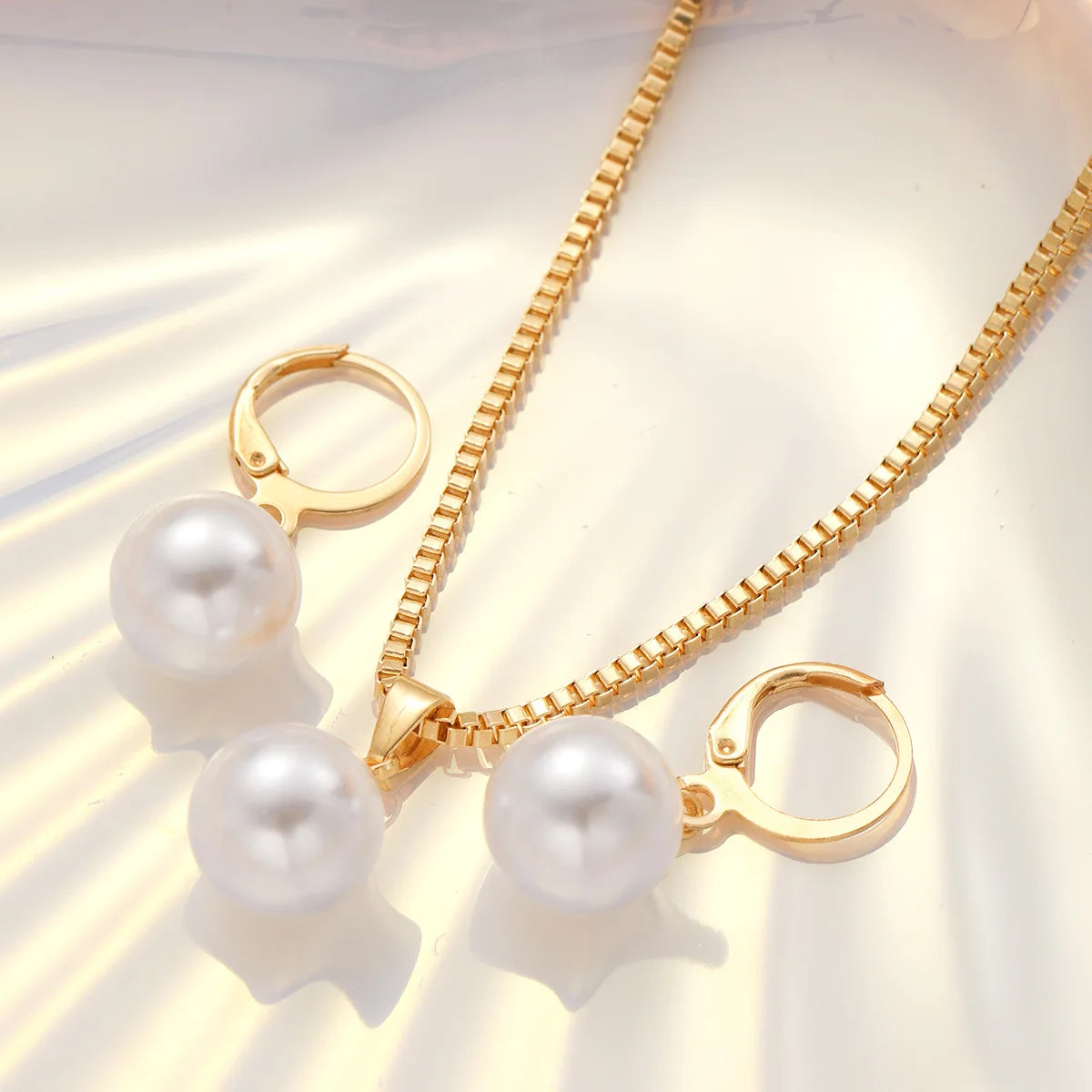 Women's  Pearl Jewelry Set