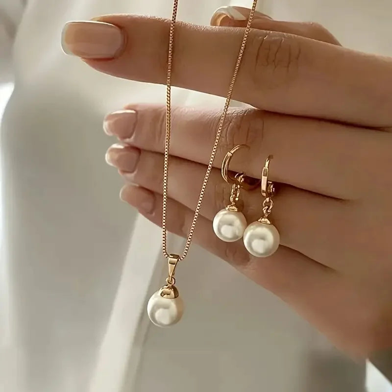 Women's  Pearl Jewelry Set